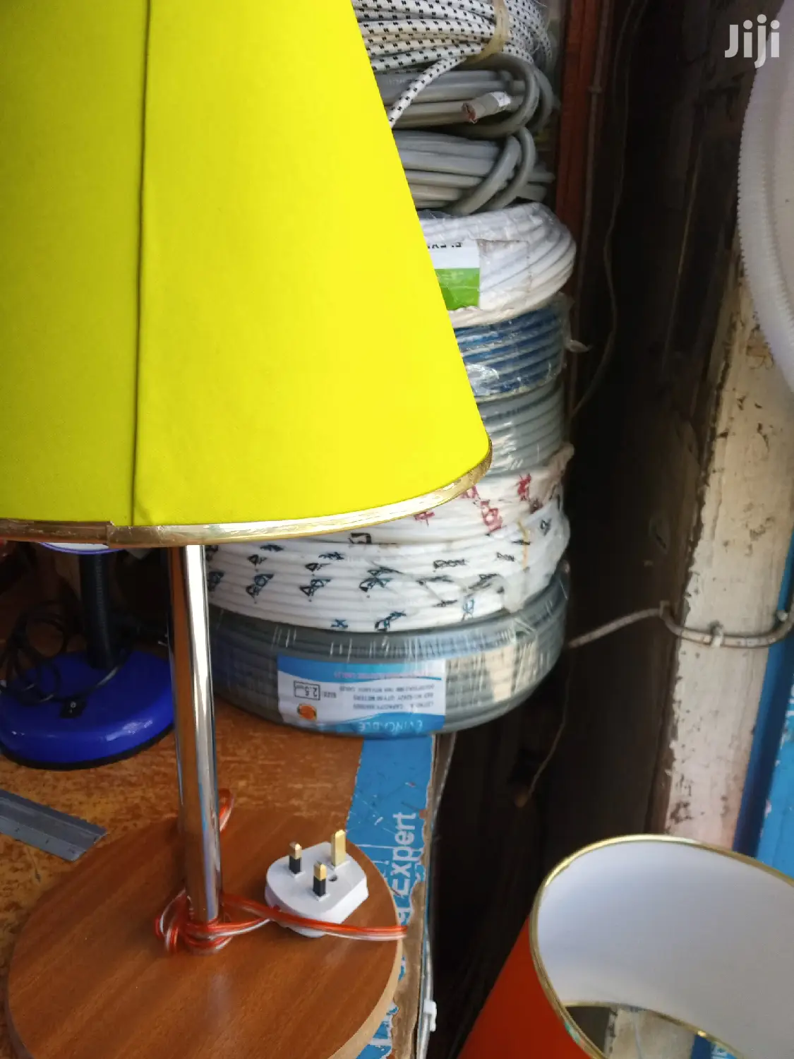 1.5 Ft Table Lamp