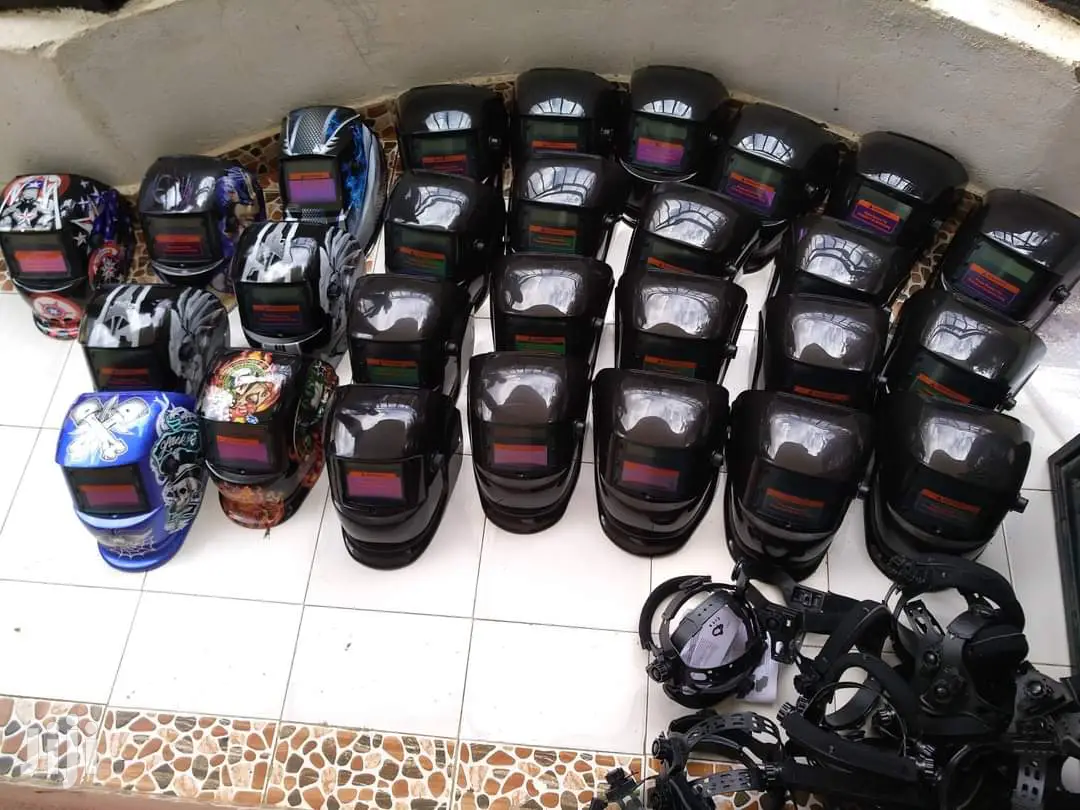 Autodarkening Welding Helmet of Plain Colour