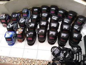 Autodarkening Welding Helmet of Plain Colour