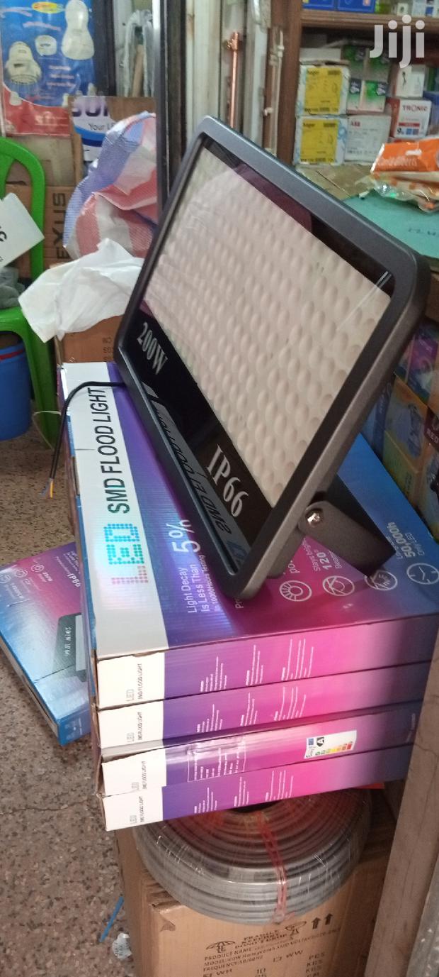 200w Flood Light - thumbnail 3