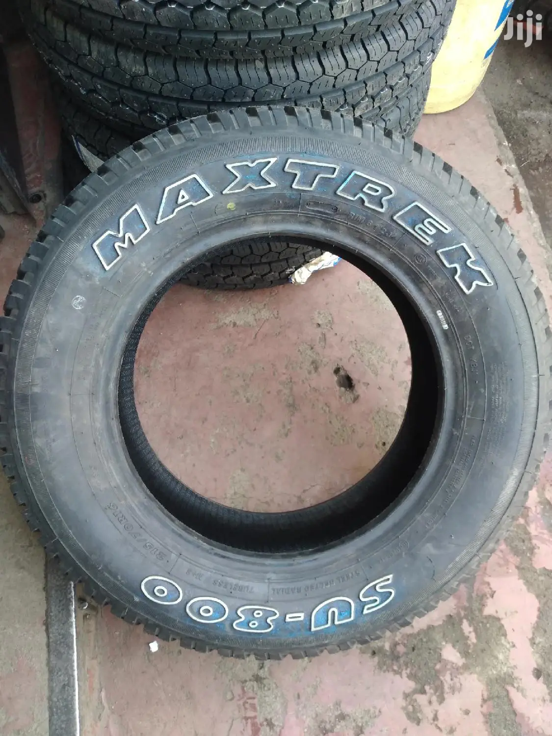 Maxtrek Tires Sizes 215/70r16 A/T.