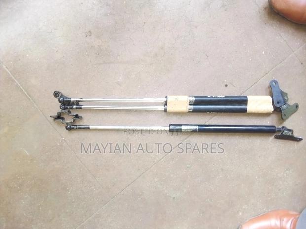 Boot Shocks for Honda Airwave. - thumbnail 2