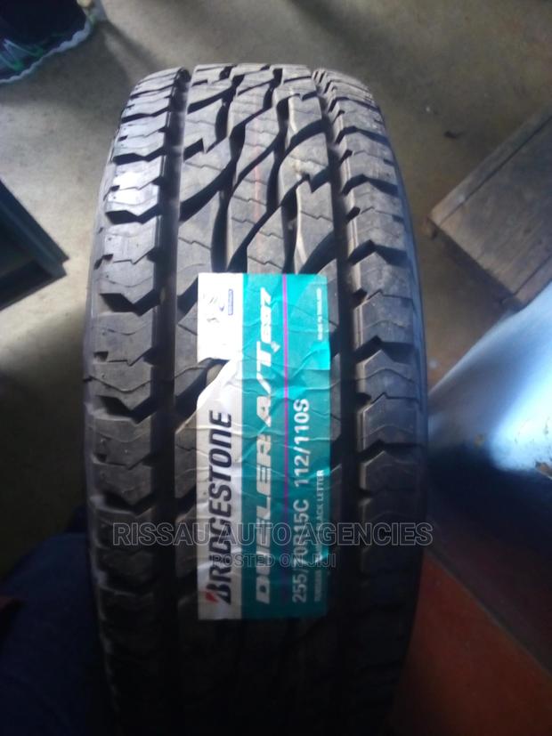 255/70 R 15 Bridge Stone AT Tyres