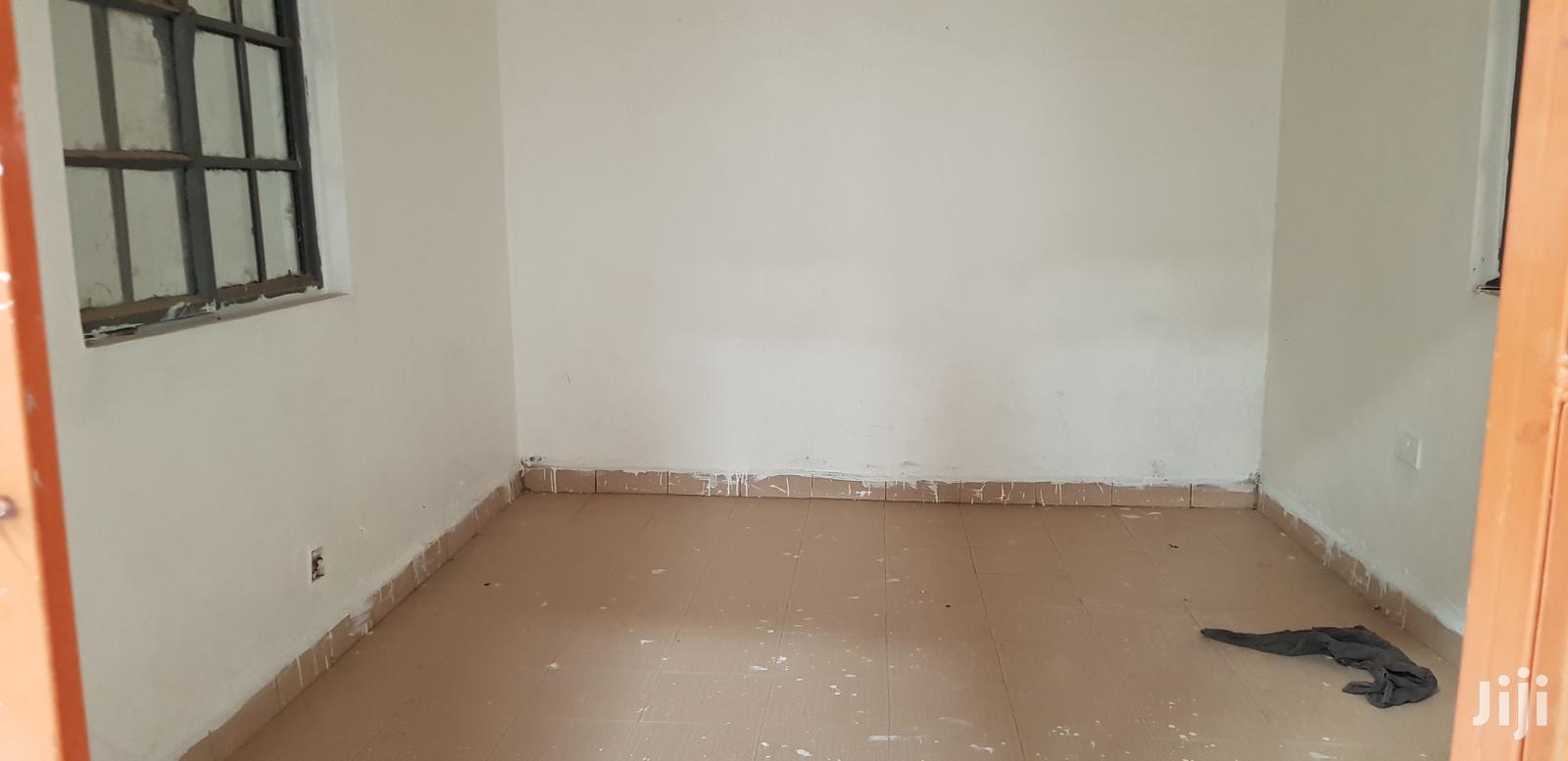 7000sq Feet Godown to Let Along Enterprise Road