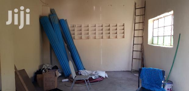 1200 Sq Feet Godown to Let - thumbnail 3