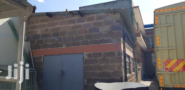 1200 Sq Feet Godown to Let - thumbnail 4