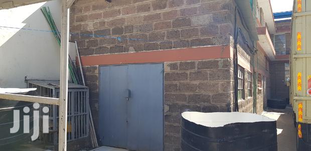 1200 Sq Feet Godown to Let - thumbnail 5