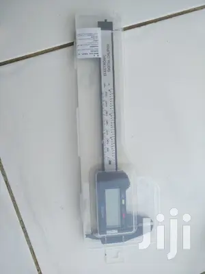 6" Carbon Fibre Composite Digital Vernier Caliper