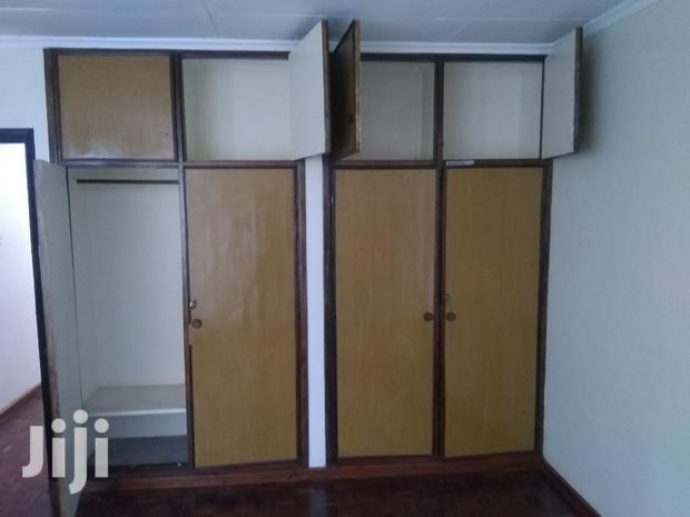 7bedroomed Spacious Maisonette,1br Dsq to Let Muthaiga
