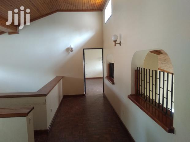 7bedroomed Spacious Maisonette,1br Dsq to Let Muthaiga - thumbnail 2