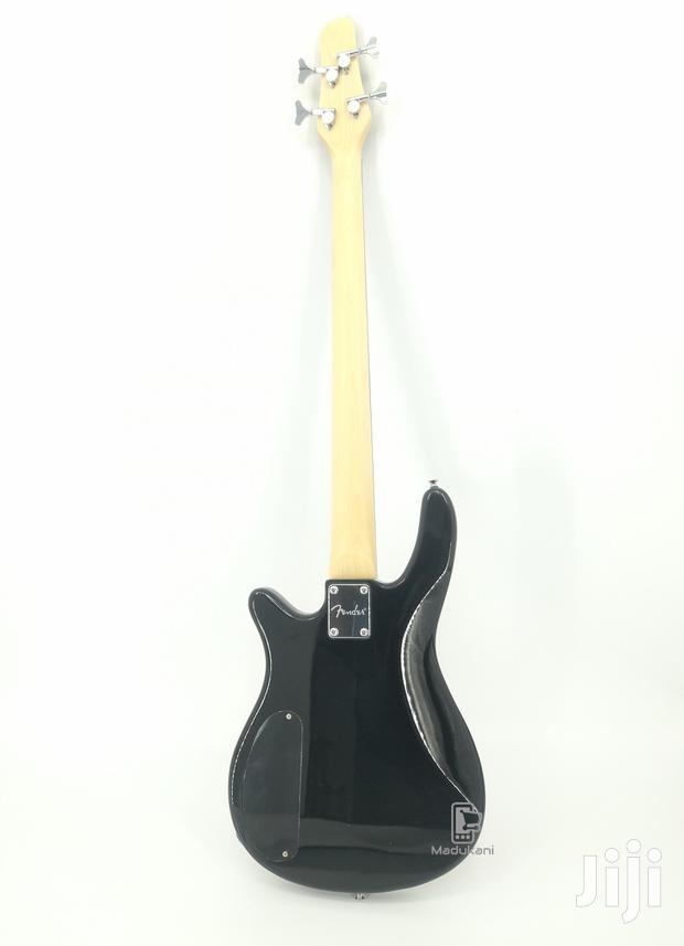 Generic Fender 4 String Bass Guitar - thumbnail 6