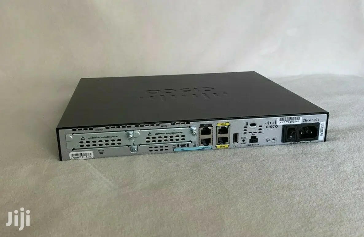 Cisco (CISCO1921/K9-RF) 1921 Integrated Services Router