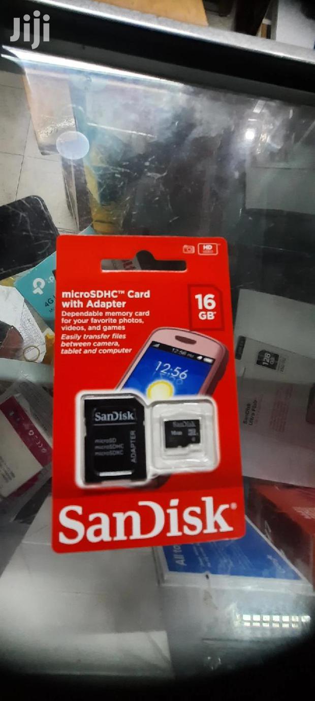 Sandisk Microsdxc 16gb Memory Card With Adapter.