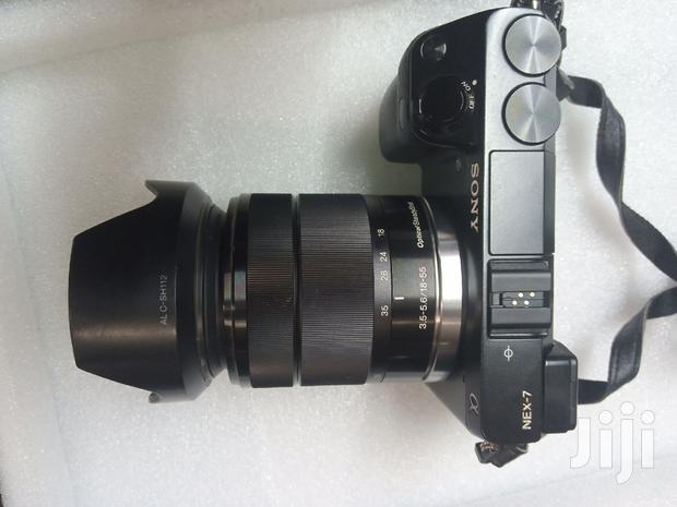 Sony NEX-7 - main view