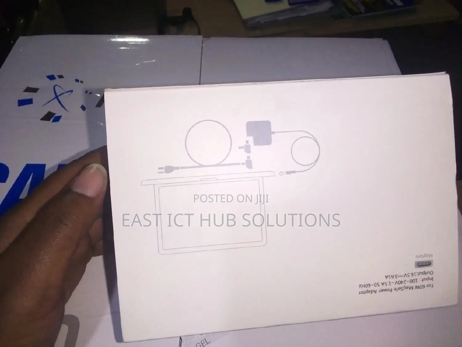MAC Book Chargers and Adptors 60W