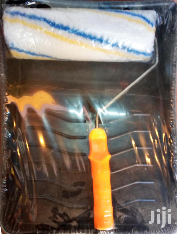 9" Paint Roller and Tray - main view