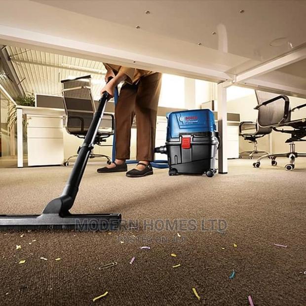 Bosch Vacuum Cleaner (Wet/Dry Extractor) - thumbnail 3