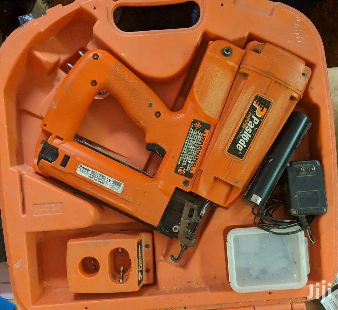 Ex-Uk Paslode Impulse Im250 Ii Cordless Finish Nailer