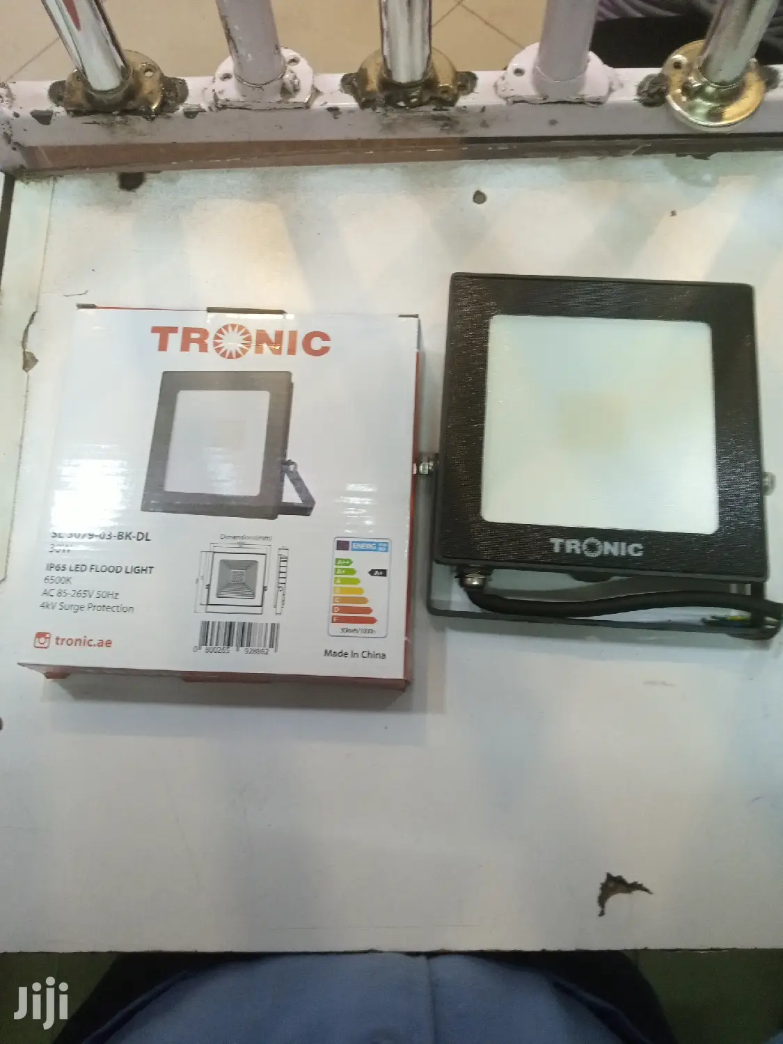 Flood Light 30wts