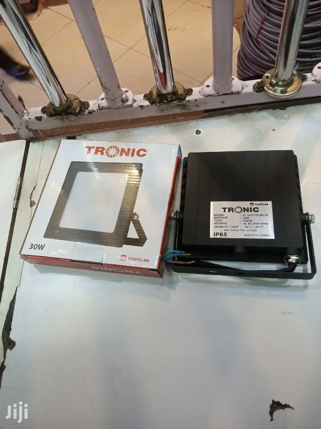 Flood Light 30wts