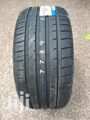 Falken Tires Sizes 285/45r19 Made in Japan.
