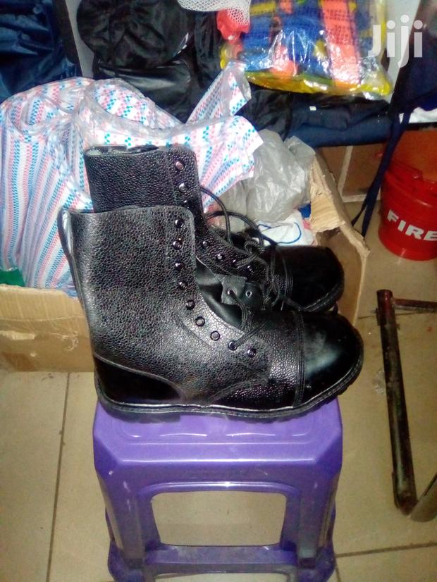 Security Boots - thumbnail 2