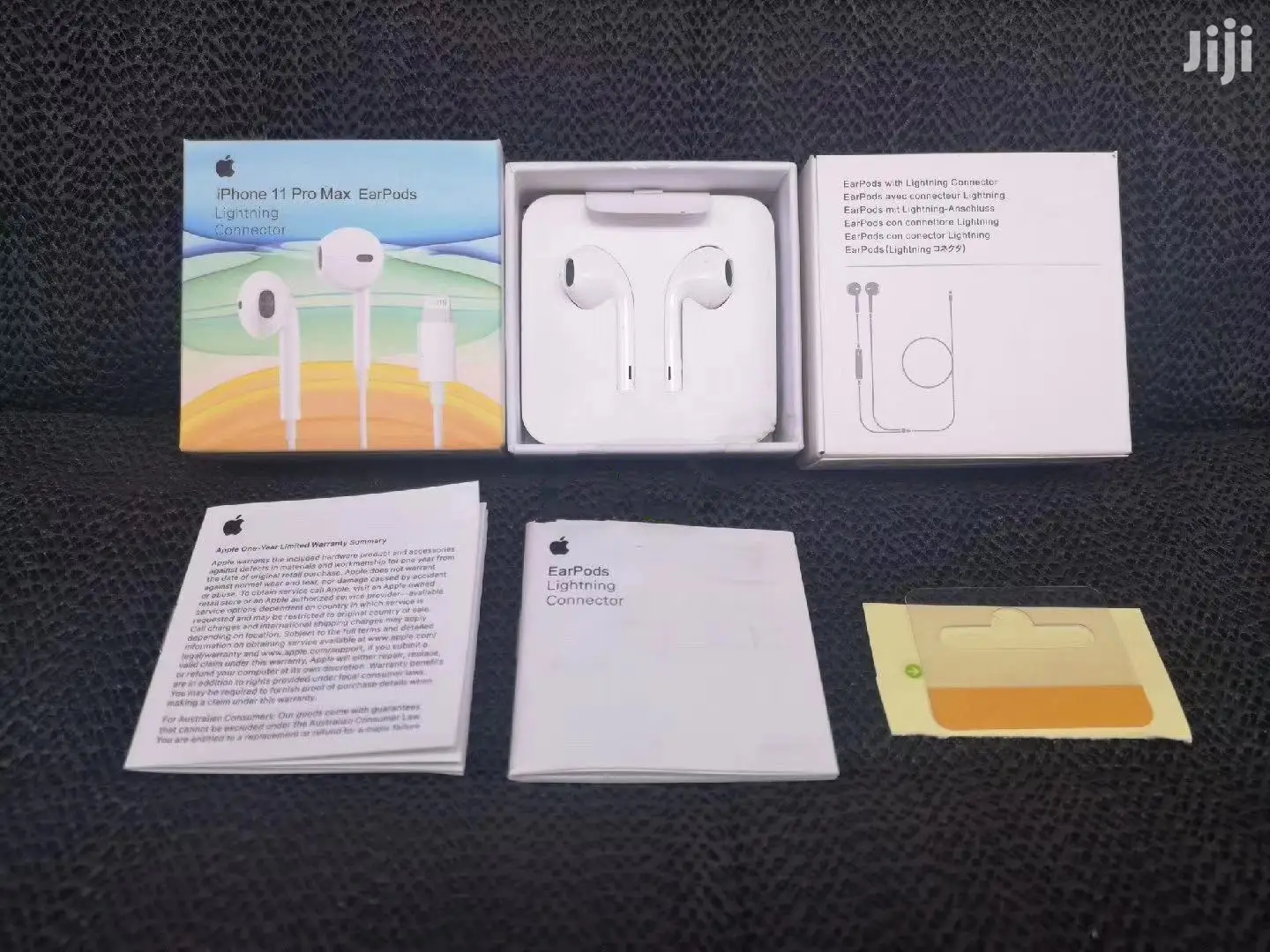 iPhone 11pro Max Earphones/ Universal iPhone Earphones