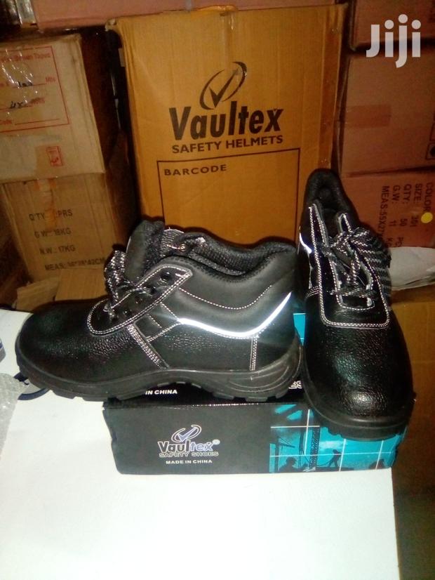 Vaultex Safety Work Footwear for Sale