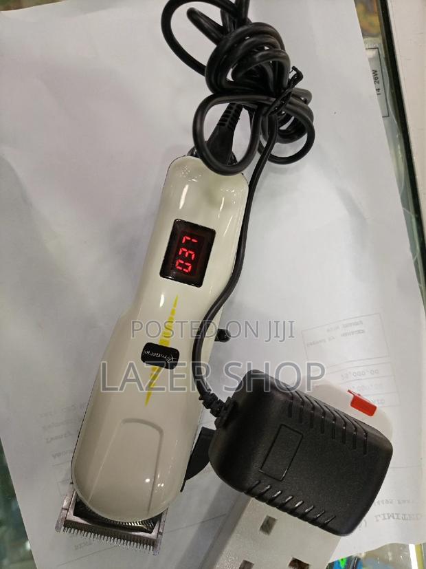 Rechargeable Clippers - thumbnail 6