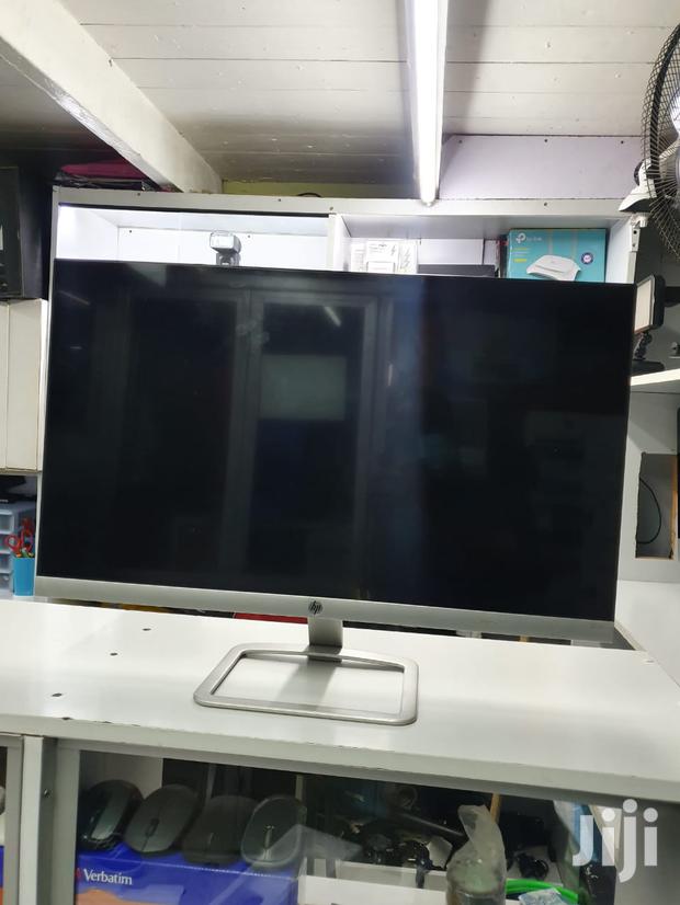 HP Monitor 24" Nch Quality Display - main view