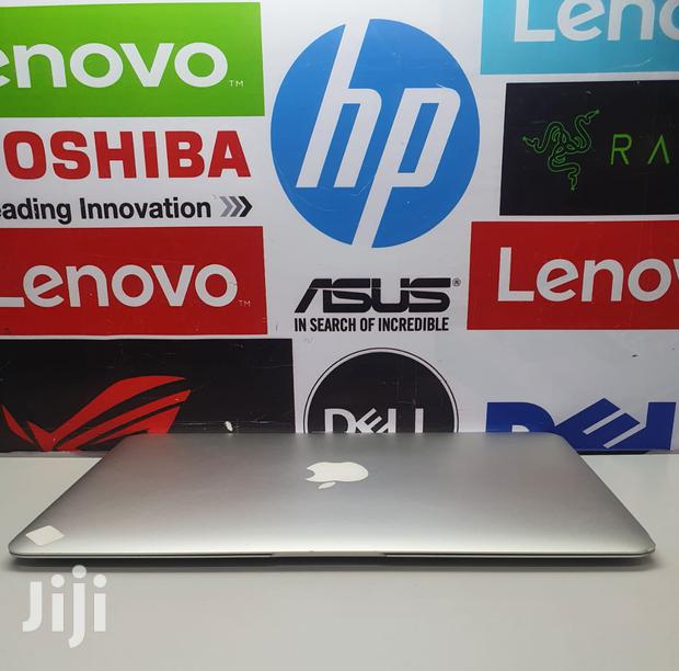 Laptop Apple MacBook Air 4GB Intel Core I7 SSD 256GB - thumbnail 3