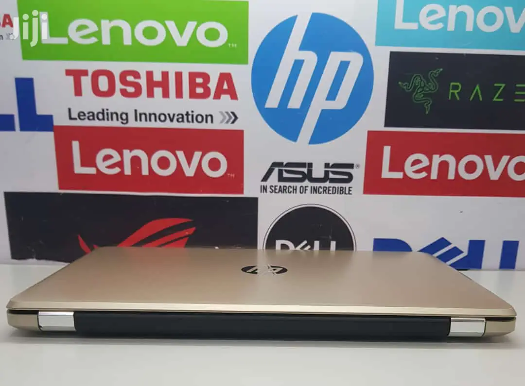 Laptop HP 15-Ra003nia 8GB Intel Core I5 HDD 500GB