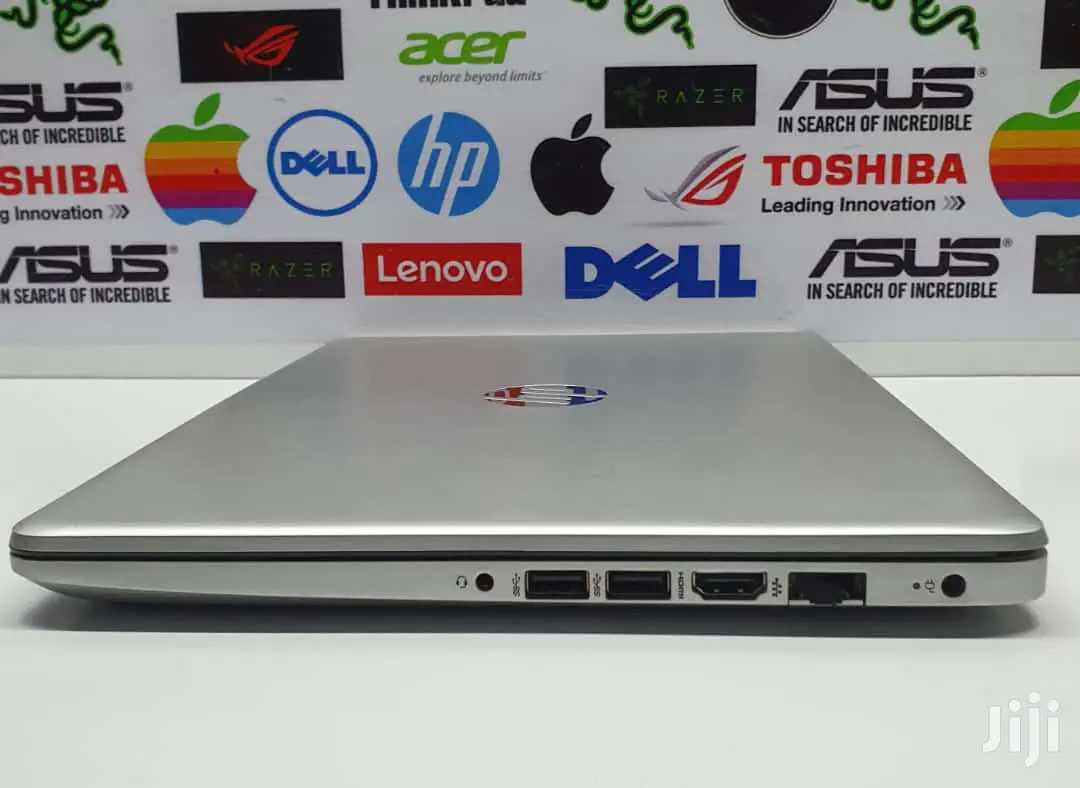 New Laptop HP 15-Ra003nia 8GB Intel Core I5 HDD 1T