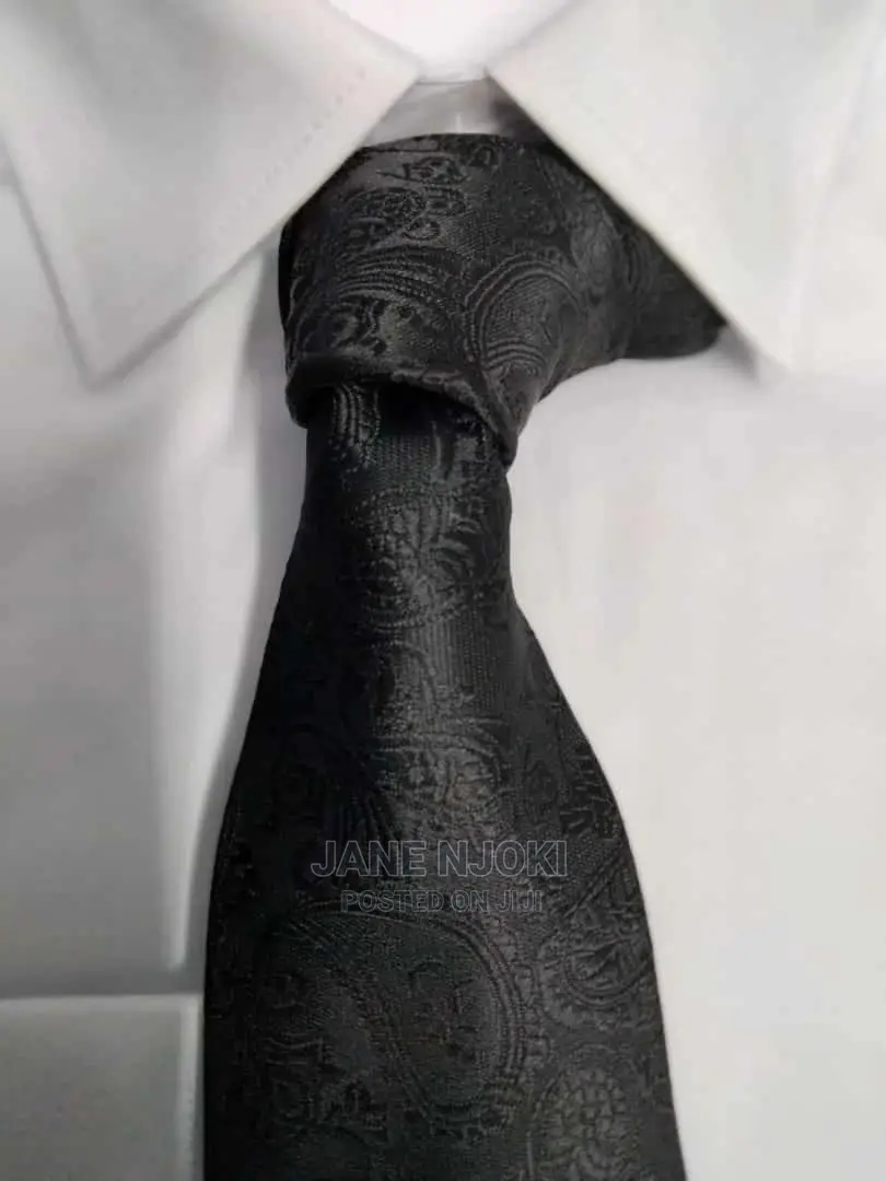 Black Tie Florer