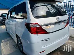 Toyota Alphard 2014 White