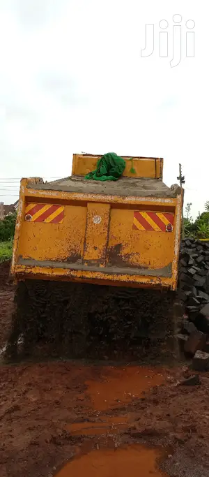 Tata Sand, Mai Mahiu