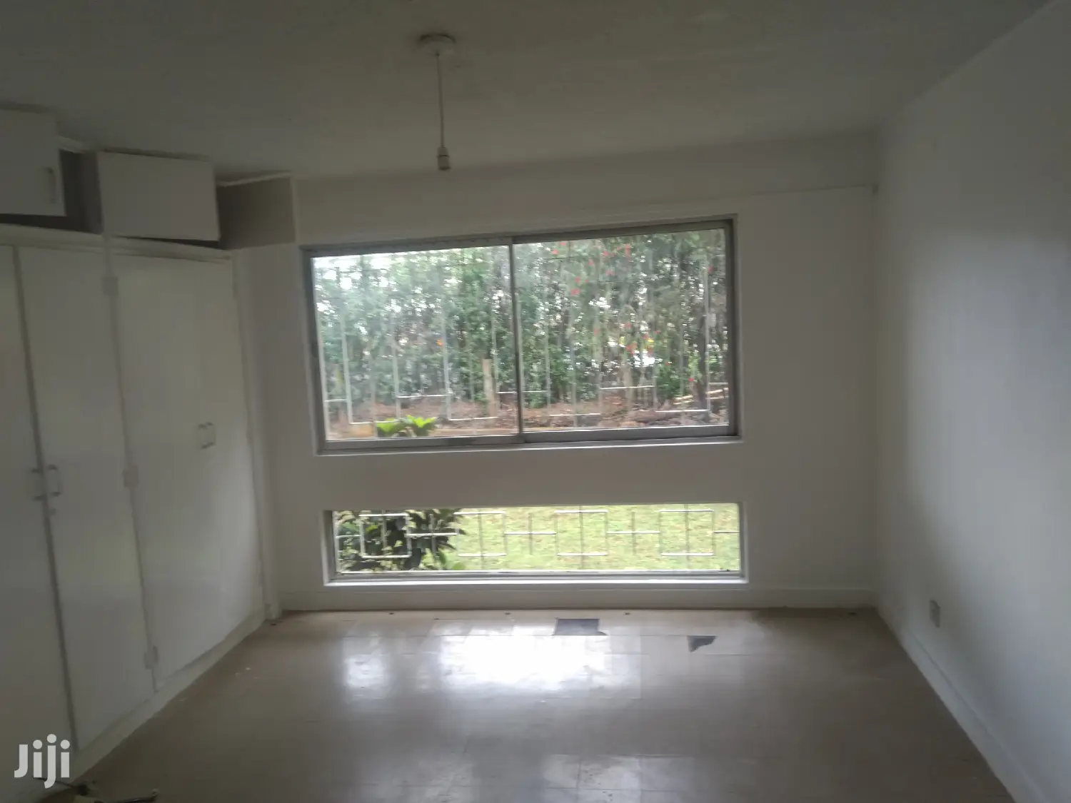 3bedroomed Apartment With Dsq to Let