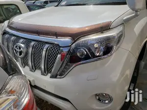 Toyota Land Cruiser Prado 2015 White