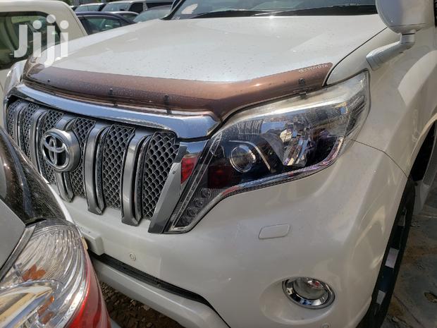 Toyota Land Cruiser Prado 2015 White - thumbnail 2
