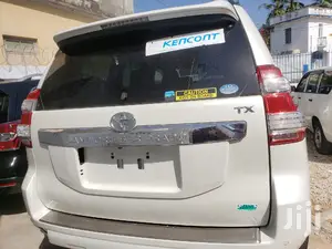 Toyota Land Cruiser Prado 2015 White