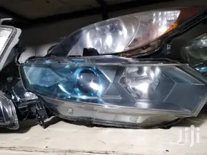 Honda Insight Xenon Headlights