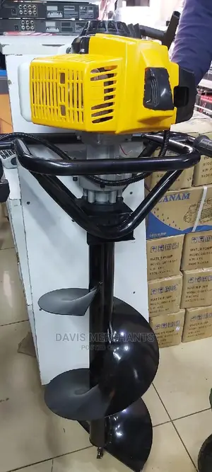 Wasp Earth Auger