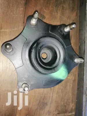 Honda CRV Strut Mount/Shock Mount.