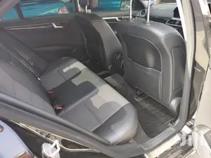 Mercedes-Benz C180 2013 Black
