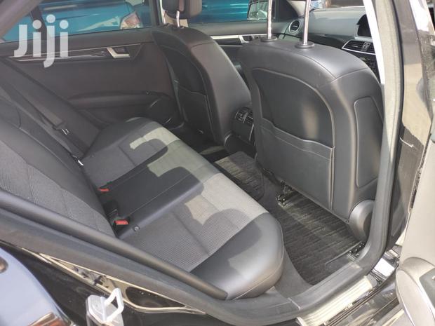 Mercedes-Benz C180 2013 Black - thumbnail 3