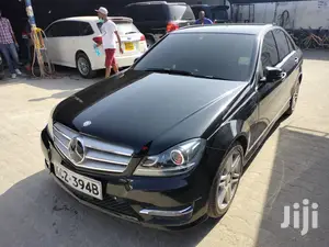 Mercedes-Benz C180 2013 Black