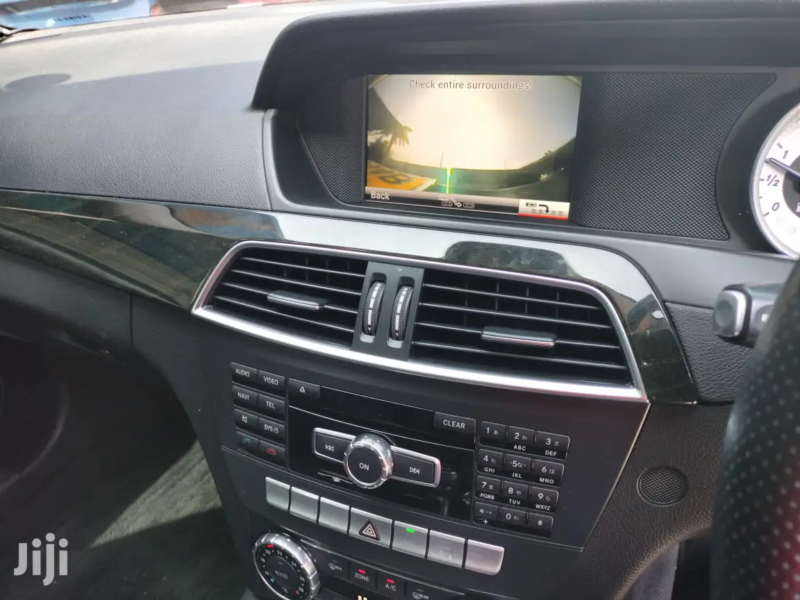 Mercedes-Benz C180 2013 Black