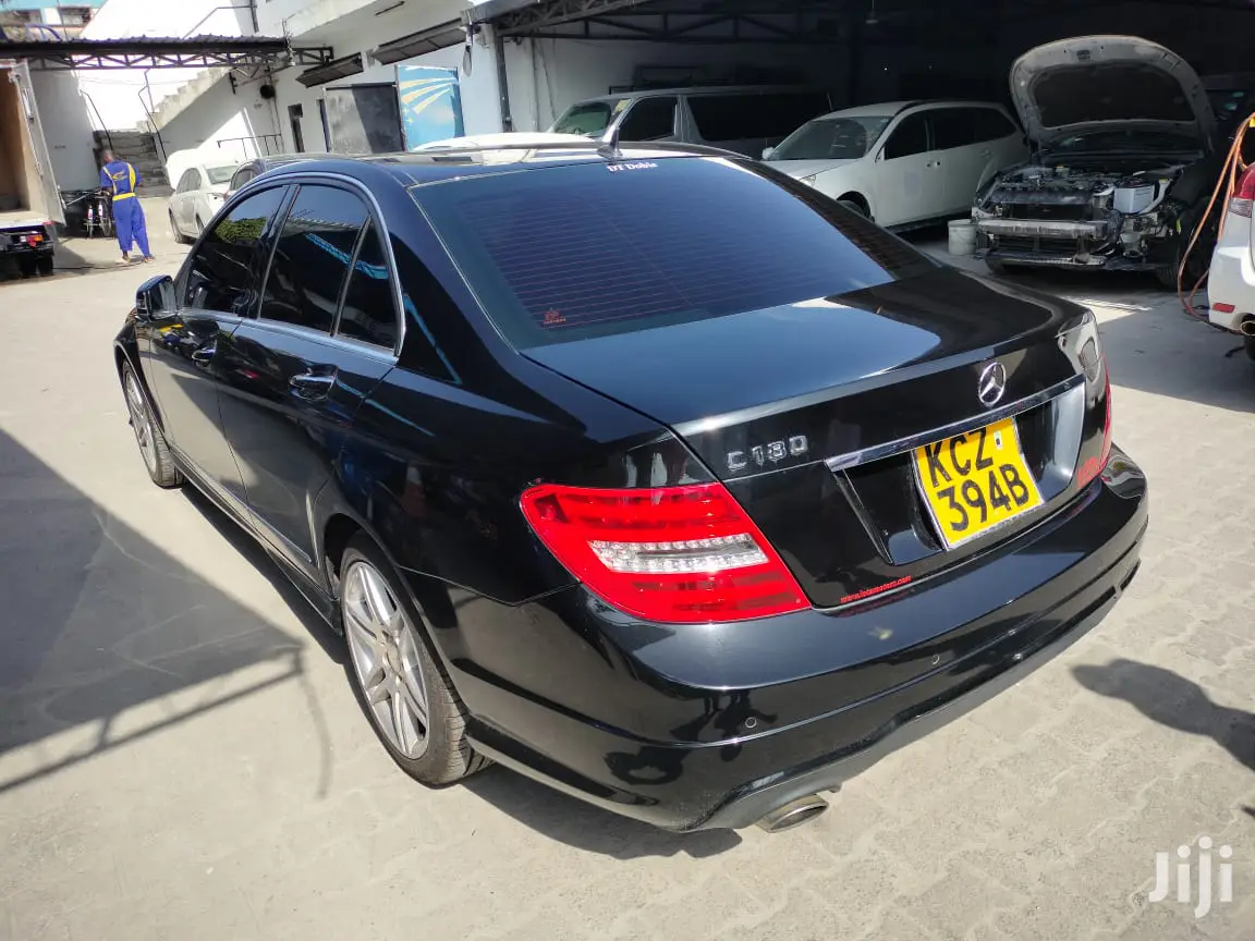 Mercedes-Benz C180 2013 Black