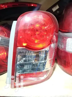 Toyota Fielder 2010 Taillights