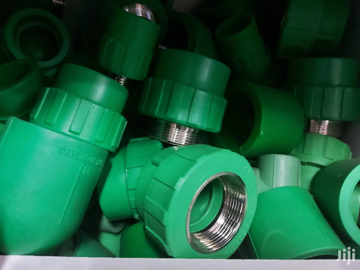 All Sizes Adaptor Socket